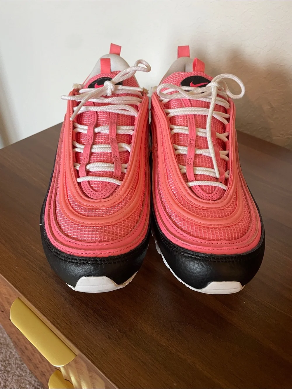 Nike Men 's Air Max 97 Pink and Black Athletic Shoes Air